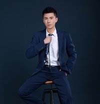 China - Male escort in Singapore