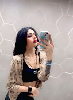 Chinki 🥵 9+monster dick - Transsexual escort in New Delhi Photo 30 of 30