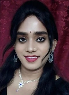 Chinni Reddy - Intérprete transexual de adultos in Hyderabad Photo 2 of 3