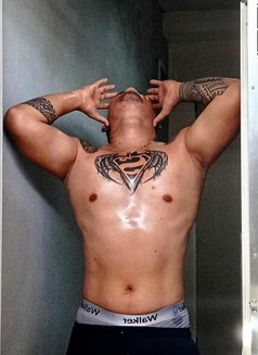 Chino Love - Acompañantes masculino in Cebu City Photo 17 of 22