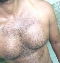 Chinthana 69 - Acompañantes masculino in Colombo