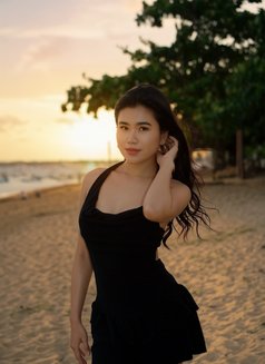 Chintya Hot Young Girl - escort in Bali Photo 6 of 14