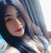 Chintya Real - puta in Bali