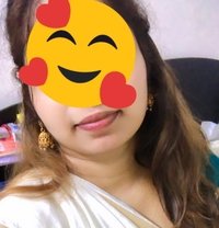 Chinu - escort in Dubai