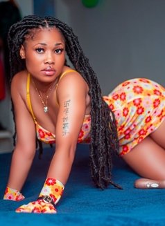 Chioma - adult performer in Accra Photo 1 of 4