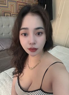 Chipss in Jeddah - escort in Jeddah Photo 2 of 3