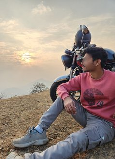 Chirag - Male escort in Bangalore Photo 2 of 3