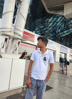 Chirag - Male escort in Bangalore Photo 3 of 3