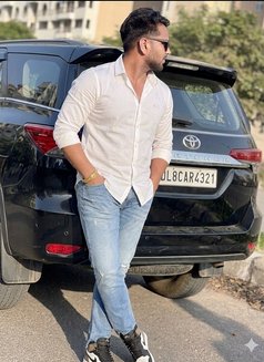 Chirag Khatri - Male escort in New Delhi Photo 5 of 8