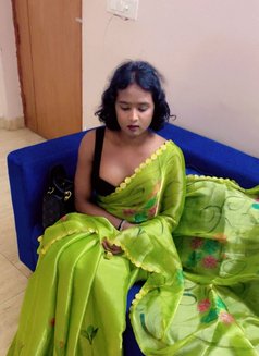 Chitra - Acompañantes transexual in Noida Photo 7 of 7