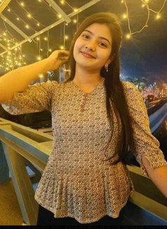 Chitra Iyer - escort in Chennai Photo 1 of 1