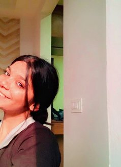 PRISHA ARORA INDEPENDENT ESCORT - escort in New Delhi Photo 2 of 3