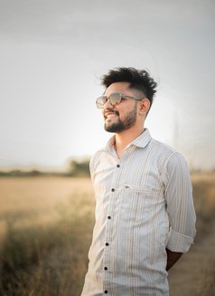 Chitzzi - Male escort in Rajkot Photo 2 of 2