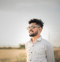 Chitzzi - Male escort in Rajkot