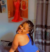 Chizzy - escort in Guangzhou Photo 1 of 4