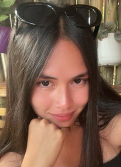 Chloe 200 Usd Bottom - Transsexual escort in Hong Kong Photo 2 of 8