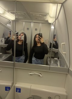 Chloe 200 Usd Bottom - Transsexual escort in Hong Kong Photo 5 of 8