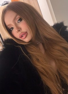 Chlóe-Brazilian🇧🇷 - escort in Dubai Photo 11 of 17