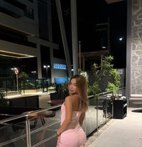 Chloe - escort in Madrid