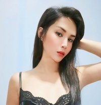 Chloe Delos Santos(available) - Transsexual escort in Manila