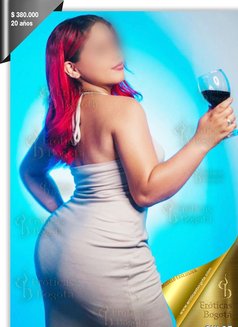 Chloe Eroticas - escort in Bogotá Photo 2 of 11