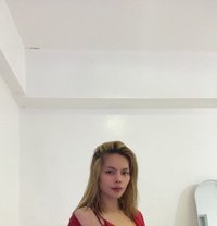 Chloe - escort in Makati City