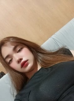 Chloe - Transsexual escort in Manila Photo 4 of 5