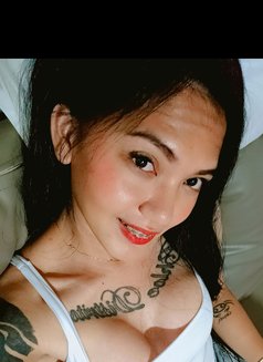 Chloe - Transsexual escort in Manila Photo 6 of 6