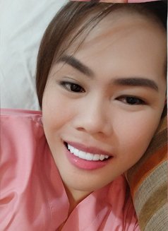 Chloe - Male escort in Kuwait Photo 3 of 3