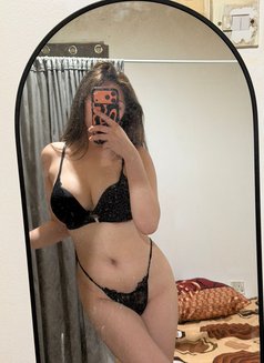 Chloe for You - escort in Dubai Photo 3 of 4