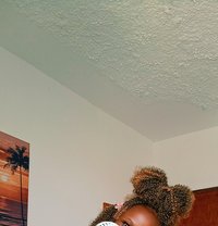 Andrea - escort in Ukunda