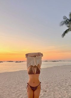Chloe ( Last day in mumbai ) - escort in Mumbai Photo 4 of 6