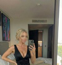 Chloe Mae - escort in Tokyo