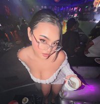 Chloe New Girl I’m here rn - masseuse in Okinawa Island Photo 1 of 8