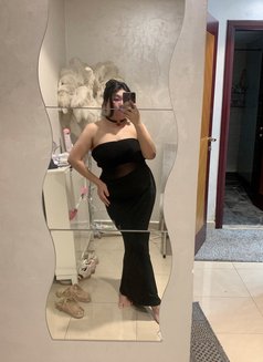 Chloe rim cim goldenshower al reem full - escort in Dubai Photo 13 of 14