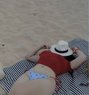 Chloe riming cim golden shower full - puta in Abu Dhabi Photo 10 of 10