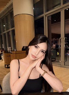 可爱 Chloe Student - escort in Taipei Photo 3 of 11