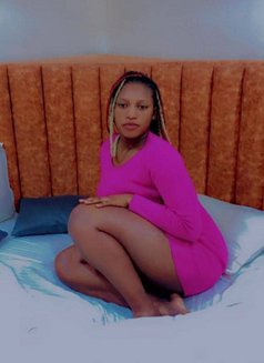 Chloe - escort in Ahmedabad Photo 3 of 3