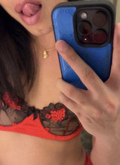 Chloe Twink Crossdresser bottom - Male escort in Dubai Photo 3 of 7