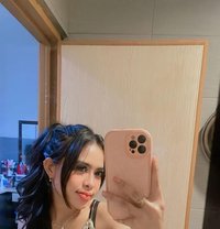 Chloee - puta in Batam