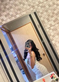 Chloee - puta in Batam Photo 2 of 7