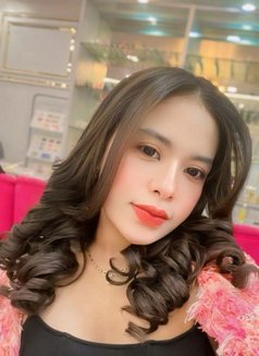 Chloee - puta in Batam Photo 6 of 7