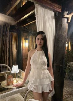 Chloeyourasianbabygirl - Acompañantes transexual in Makati City Photo 2 of 7