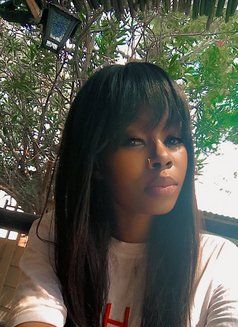 Cho Clit - puta in Johannesburg Photo 15 of 15