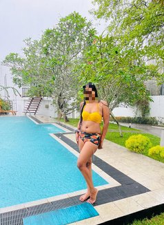 Choco Hot Wify - escort in Colombo Photo 1 of 3