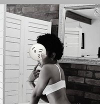 Sheer pleasure - escort in Muscat