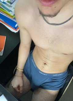 ️Chocolate Boy - Acompañantes masculino in Al Manama Photo 3 of 3
