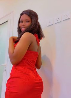 Chocolate - escort in Dammam Photo 1 of 1