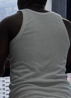Chocolate332 - Male escort in Bangkok Photo 3 of 3