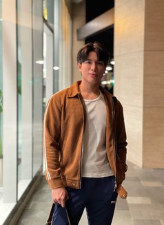 Choi - Acompañantes masculino in Manila Photo 1 of 6